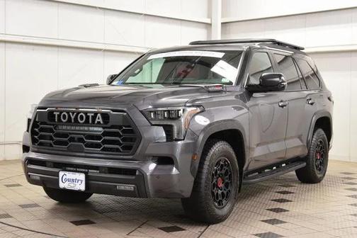 2025 Toyota Sequoia SR5
