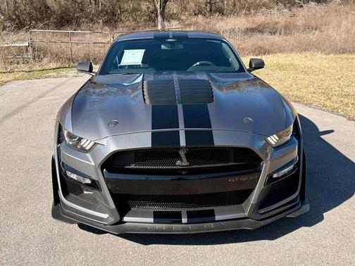 2021 Ford Shelby GT500 Base