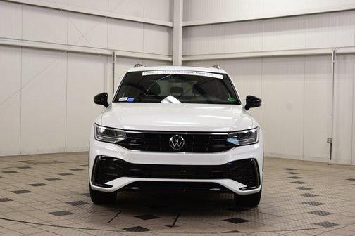 2024 Volkswagen Tiguan 2.0T SE R-Line Black 4MOTION