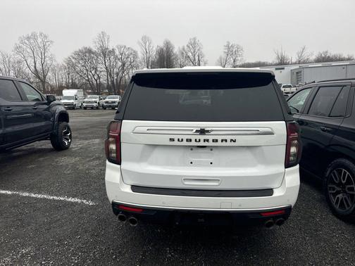 2024 Chevrolet Suburban 4WD High Country