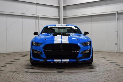 2022 Ford Shelby GT500 Base