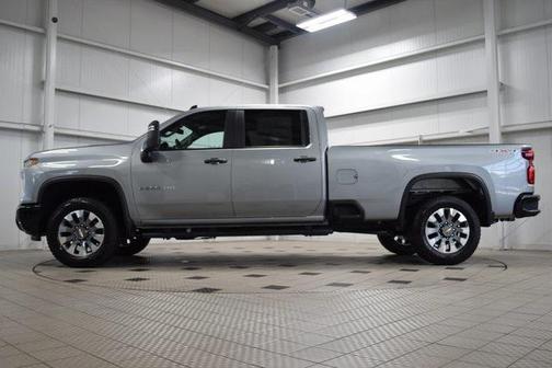 2025 Chevrolet Silverado 2500 Custom