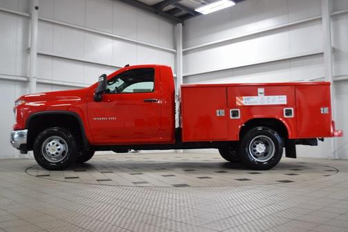 2025 Chevrolet Silverado 3500 WT