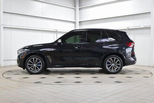 2023 BMW X5 M50i