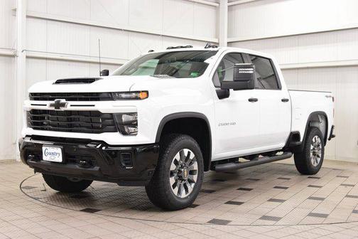 2026 Chevrolet Silverado 2500 Custom