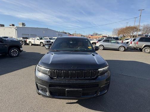 2025 Jeep Grand Cherokee L Summit Reserve