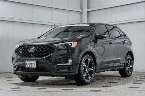 2022 Ford Edge ST