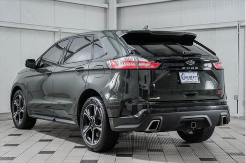 2022 Ford Edge ST