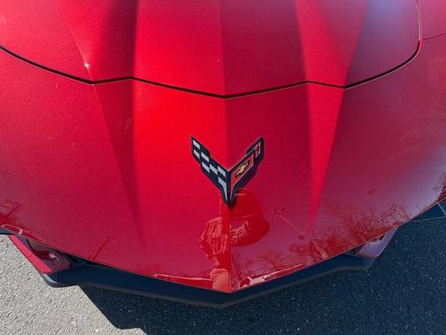 Red Mist Metallic Tintcoat 2024 Chevrolet Corvette Stingray w/2LT