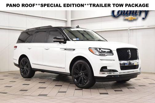 Pristine White Metallic Tri-Coat 2024 Lincoln Navigator Black Label
