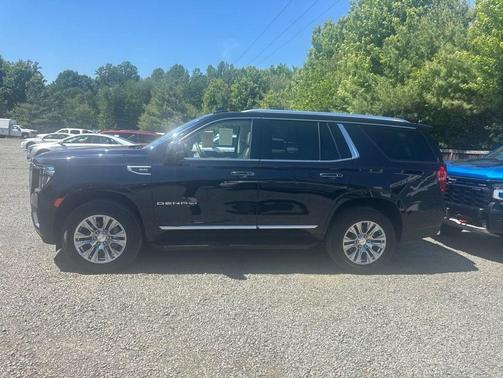 Midnight Blue Metallic 2024 GMC Yukon Denali