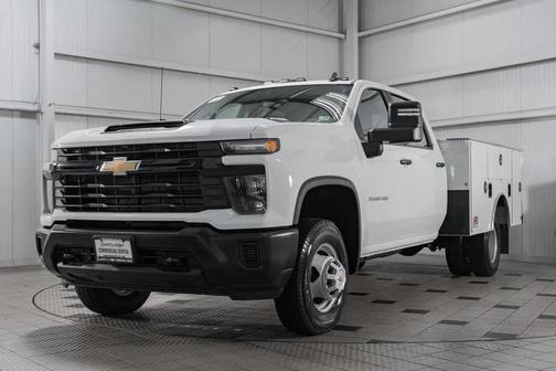 2025 Chevrolet Silverado 3500 WT