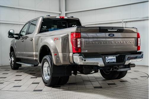 2022 Ford F-350 Lariat