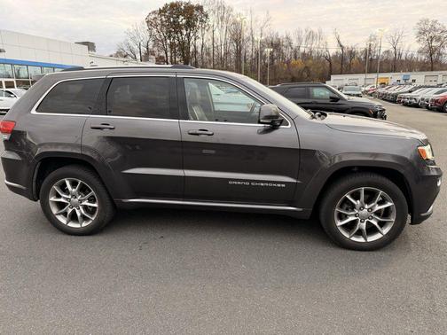 2016 Jeep Grand Cherokee Summit
