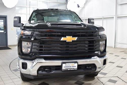 2025 Chevrolet Silverado 3500 WT
