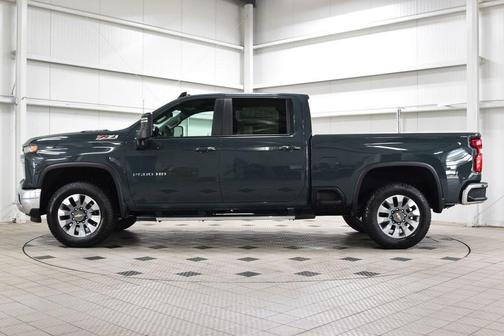 Cypress Gray 2026 Chevrolet Silverado 2500 LT