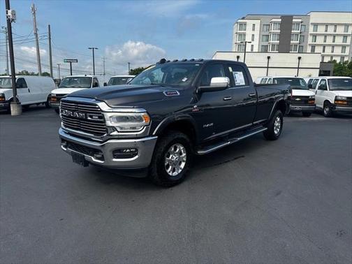 2022 RAM 3500 Laramie Crew Cab 4x4 8' Box