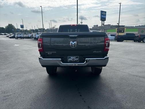 2022 RAM 3500 Laramie Crew Cab 4x4 8' Box