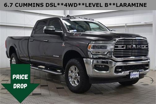 2022 RAM 3500 Laramie Crew Cab 4x4 8' Box