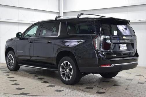 2025 Chevrolet Suburban LT