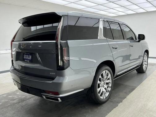 2023 Cadillac Escalade Premium Luxury Platinum