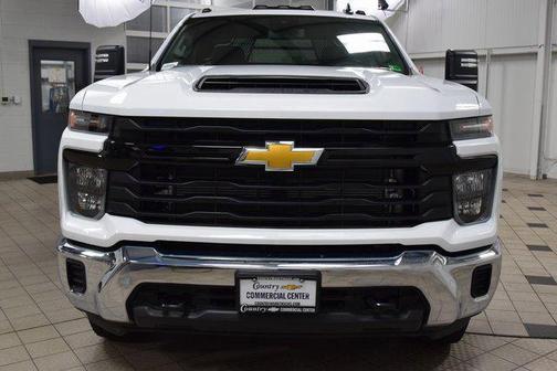 2025 Chevrolet Silverado 3500 WT