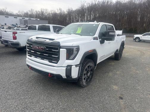 2024 GMC Sierra 2500 AT4