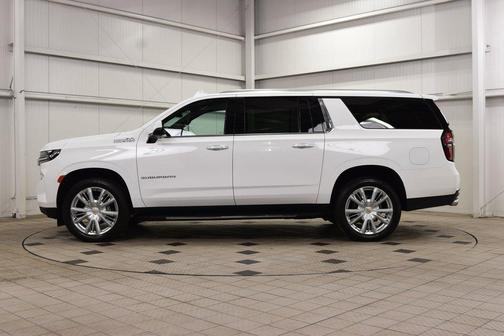 2024 Chevrolet Suburban 4WD High Country