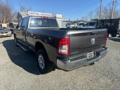 2023 RAM 2500 Big Horn Crew Cab 4x4 8' Box