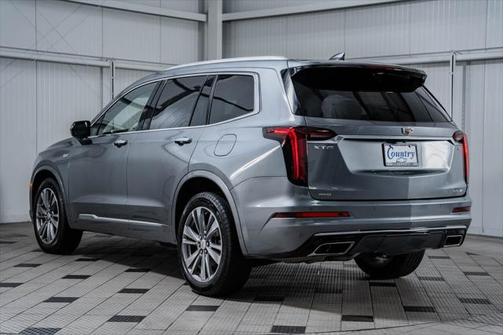 2022 Cadillac XT6 Premium Luxury AWD