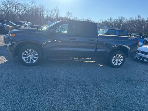 2020 Chevrolet Silverado 1500 Custom