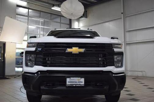 2025 Chevrolet Silverado 3500 WT