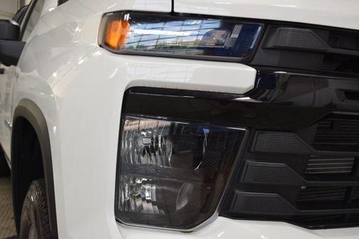 2025 Chevrolet Silverado 3500 WT