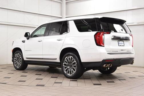 White Frost Tricoat 2024 GMC Yukon Denali Ultimate