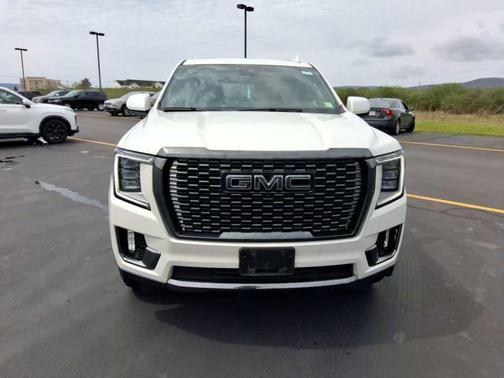 White Frost Tricoat 2024 GMC Yukon Denali Ultimate