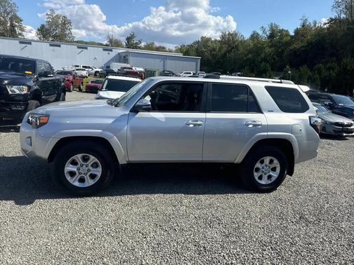 2024 Toyota 4Runner SR5 Premium