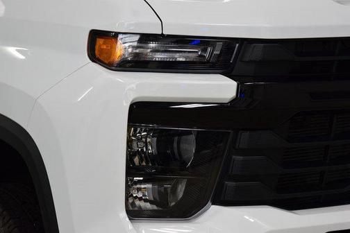 2025 Chevrolet Silverado 3500 WT