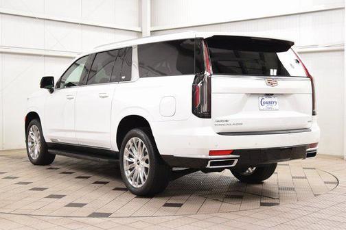 2023 Cadillac Escalade ESV Premium Luxury