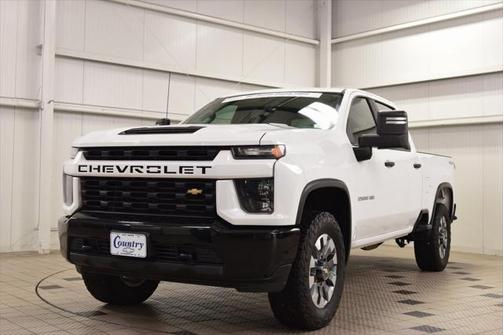 2022 Chevrolet Silverado 2500 Custom