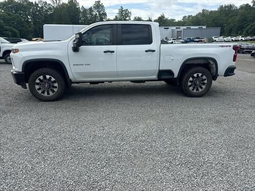 2022 Chevrolet Silverado 2500 Custom