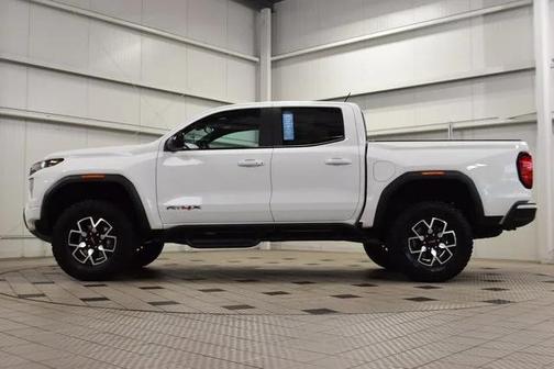 2023 GMC Canyon AT4X