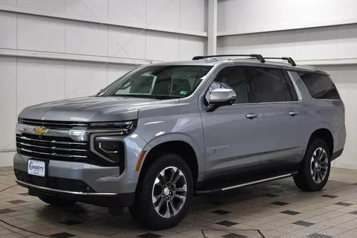 2025 Chevrolet Suburban LT