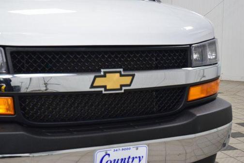 2024 Chevrolet Express 2500 RWD 2500 Regular Wheelbase WT