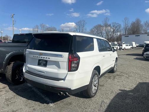 2024 Chevrolet Suburban 4WD High Country