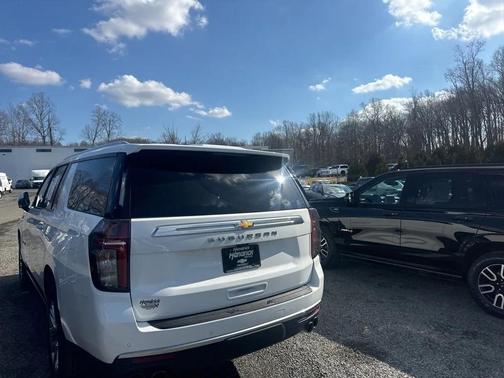 2024 Chevrolet Suburban 4WD High Country