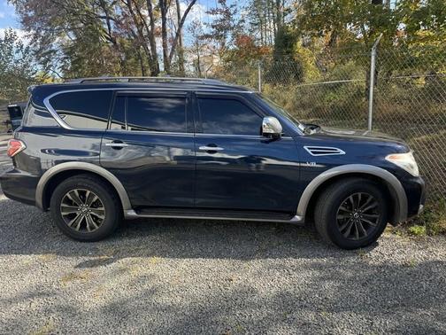 2017 Nissan Armada Platinum
