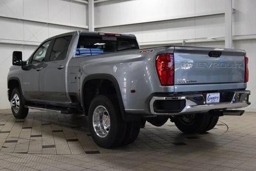 2026 Chevrolet Silverado 3500 LT