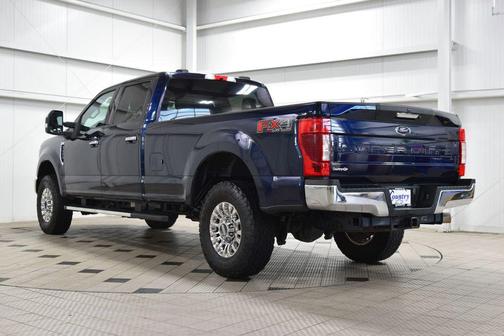 Antimatter Blue Metallic 2022 Ford F-250 XLT