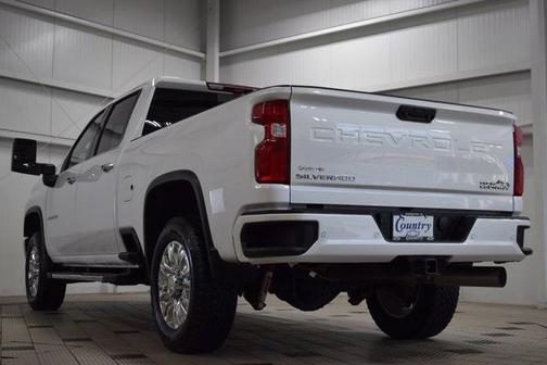 2022 Chevrolet Silverado 2500 High Country