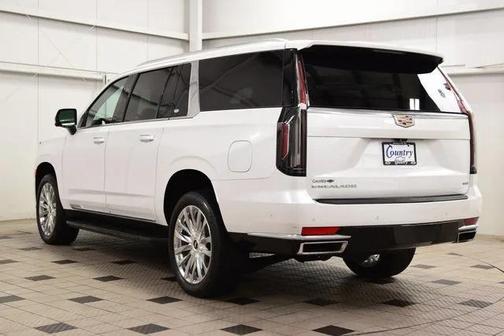 2022 Cadillac Escalade ESV Premium Luxury